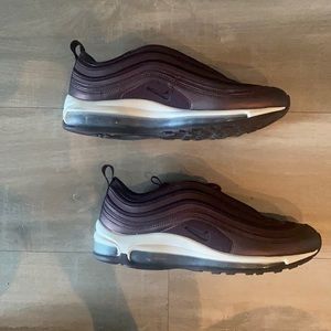 Nike Air Max 97 Women Metallic Mahogany in US 8